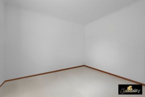Property photo of 112 Gabo Crescent Sadleir NSW 2168