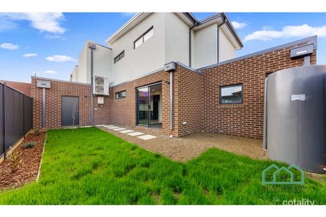 Property photo of 2/22 George Street St Albans VIC 3021