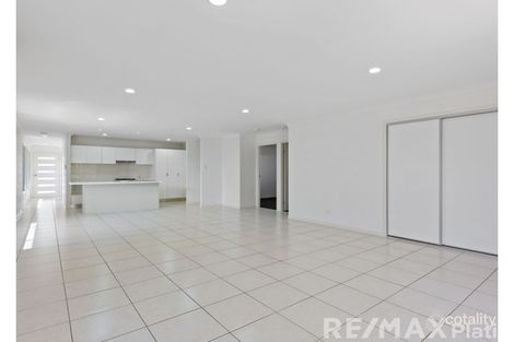Property photo of 53 Central Green Drive Narangba QLD 4504