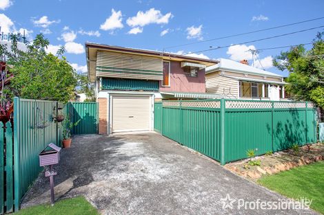 Property photo of 32 Palm Avenue Shorncliffe QLD 4017