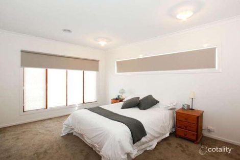 Property photo of 8 Metcalf Way Point Cook VIC 3030
