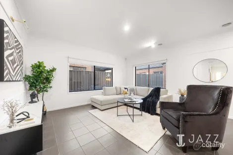 Property photo of 46 Lansdowne Parade Tarneit VIC 3029