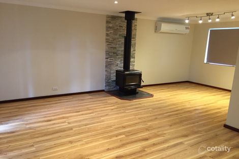 Property photo of 4 Bramble Grove Carey Park WA 6230