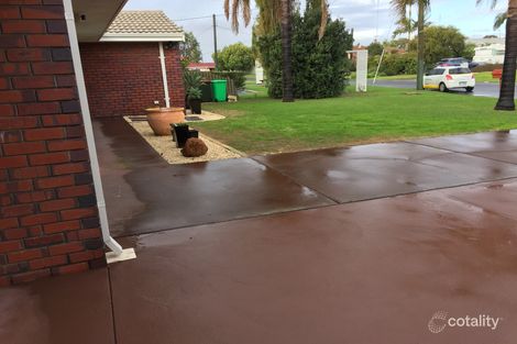 Property photo of 4 Bramble Grove Carey Park WA 6230