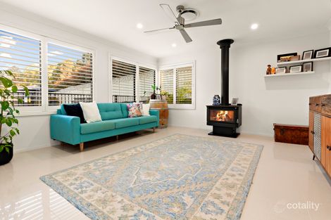 Property photo of 5 Read Place Teralba NSW 2284