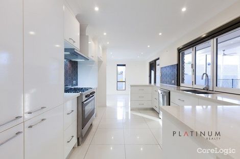 Property photo of 5 Turnberry Court Robina QLD 4226