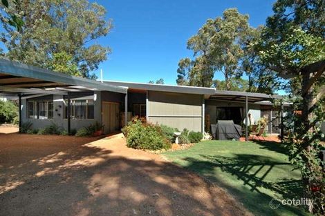 Property photo of 10 Hope Crescent Lesmurdie WA 6076