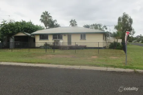 1 Binnie St, Tara, QLD 4421