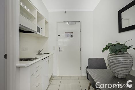 Property photo of 405/188 Shafston Avenue Kangaroo Point QLD 4169