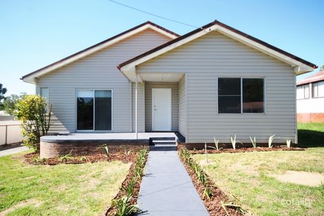 37 William St, Young, NSW 2594