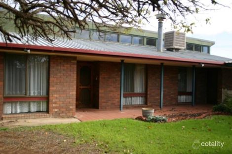 Property photo of 6 Ellwood Court Swan Hill VIC 3585
