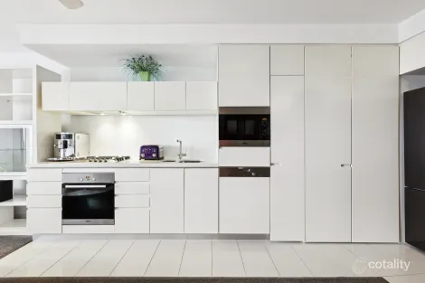 Property photo of 505/1 Oracle Boulevard Broadbeach QLD 4218