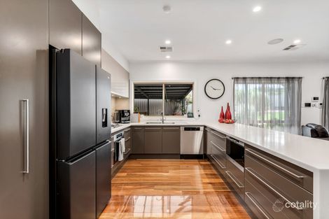 Property photo of 9 Vines Cross Crescent Onkaparinga Hills SA 5163