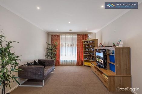 Property photo of 11 Oldbury Grange Tarneit VIC 3029