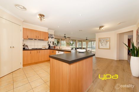 Property photo of 15 Retreat Place Werribee VIC 3030