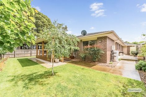 Property photo of 26 Holland Street Drouin VIC 3818