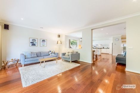 Property photo of 26 Holland Street Drouin VIC 3818