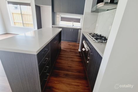 8 Griffith Rd, Deanside, VIC 3336