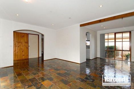 Property photo of 8 Partridge Crescent Carrum Downs VIC 3201