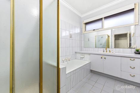 Property photo of 44 Sunnyvale Crescent Keysborough VIC 3173