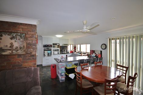 Property photo of 3 Messenger Street Kaimkillenbun QLD 4406