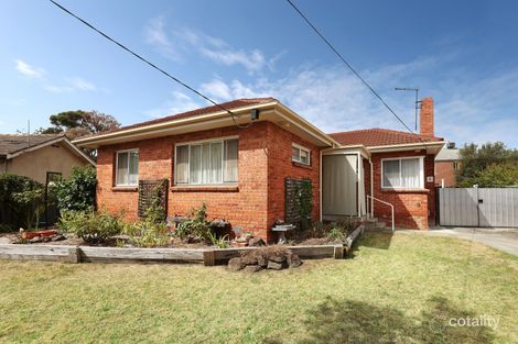 Property photo of 2 Waratah Street Bentleigh East VIC 3165