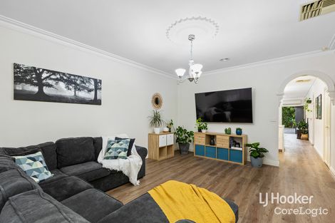 Property photo of 5 Gaskell Court Altona Meadows VIC 3028