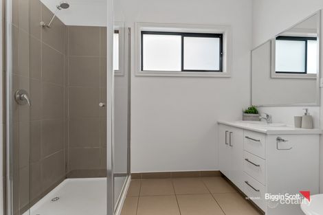 Property photo of 2/227 Main Road West St Albans VIC 3021