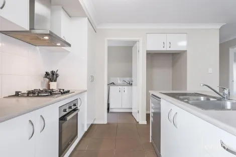 Property photo of 61 Cordeaux Crescent Redbank Plains QLD 4301