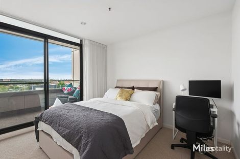 Property photo of 705/8 Breavington Way Northcote VIC 3070