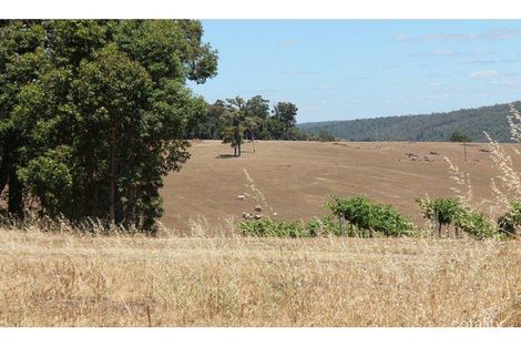 Property photo of 7 Honeybush Vista Jarrahdale WA 6124