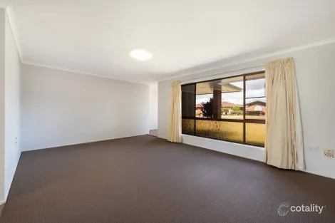 Property photo of 9 Knockator Crescent Centenary Heights QLD 4350