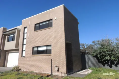 39 Tall Trees Dr, Glenmore Park, NSW 2745