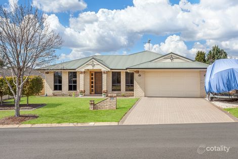 Property photo of 18 Menzies Street Middle Ridge QLD 4350