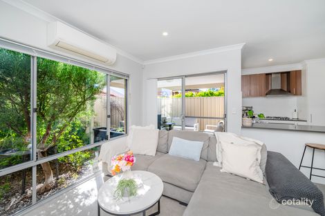 Property photo of 31B Eastdene Circle Nollamara WA 6061