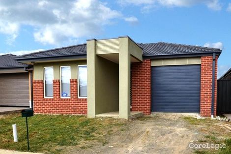 Property photo of 15 Strachan Rise Mernda VIC 3754