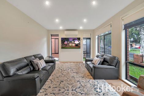 Property photo of 20 Paproth Grove Altona North VIC 3025