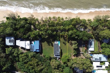 2/109 Upolu Esp, Palm Cove, QLD 4879