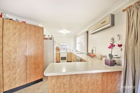 Property photo of 42 Sebastian Avenue Rosemeadow NSW 2560