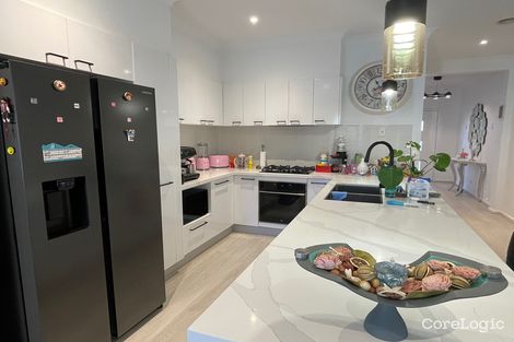 16 Meridian Cct, Berwick, VIC 3806