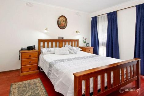 Property photo of 17 Ashby Drive Dandenong North VIC 3175