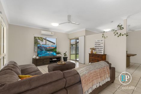 Property photo of 33 Greenwood Drive Kirwan QLD 4817