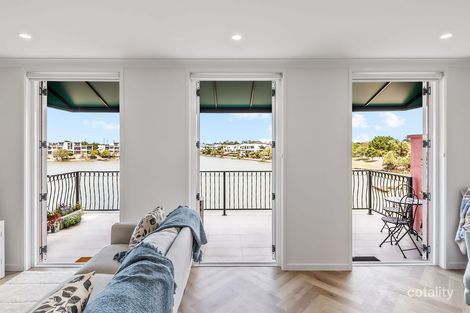 Property photo of 3216/3030 The Boulevarde Carrara QLD 4211