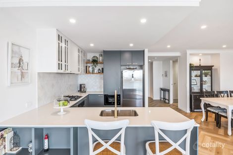 Property photo of 3216/3030 The Boulevarde Carrara QLD 4211