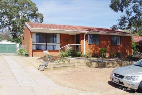 Property photo of 5 Braund Place Kambah ACT 2902