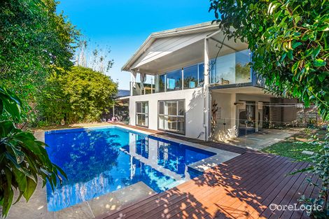 Property photo of 30 Ilkinia Avenue Broadbeach Waters QLD 4218