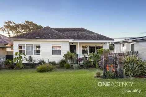 Property photo of 14 Roberts Avenue Barrack Heights NSW 2528