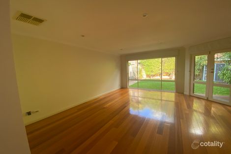 Property photo of 8B Carool Road Carnegie VIC 3163