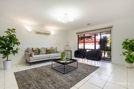 Property photo of 13 Crespin Place Roxburgh Park VIC 3064