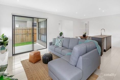 Property photo of 17 Reg Grundy Street Ripley QLD 4306